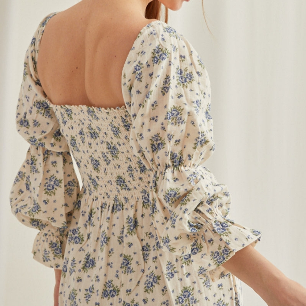 Nothing fits but dress Medium